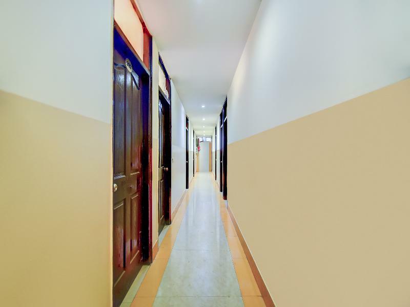 Oyo 28461 Royal Stay Inn Delhi  Eksteriør billede