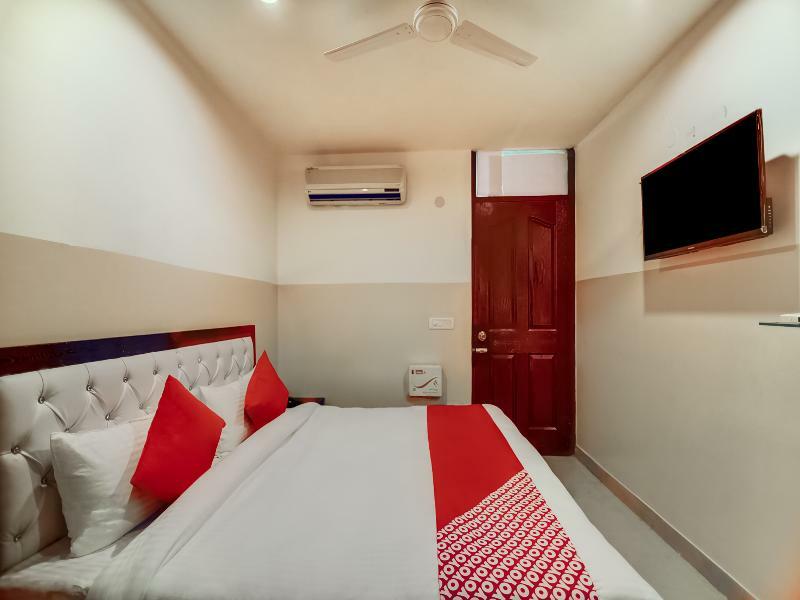 Oyo 28461 Royal Stay Inn Delhi  Eksteriør billede