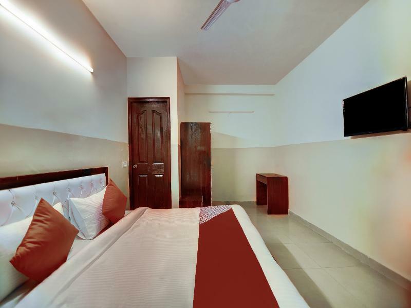 Oyo 28461 Royal Stay Inn Delhi  Eksteriør billede